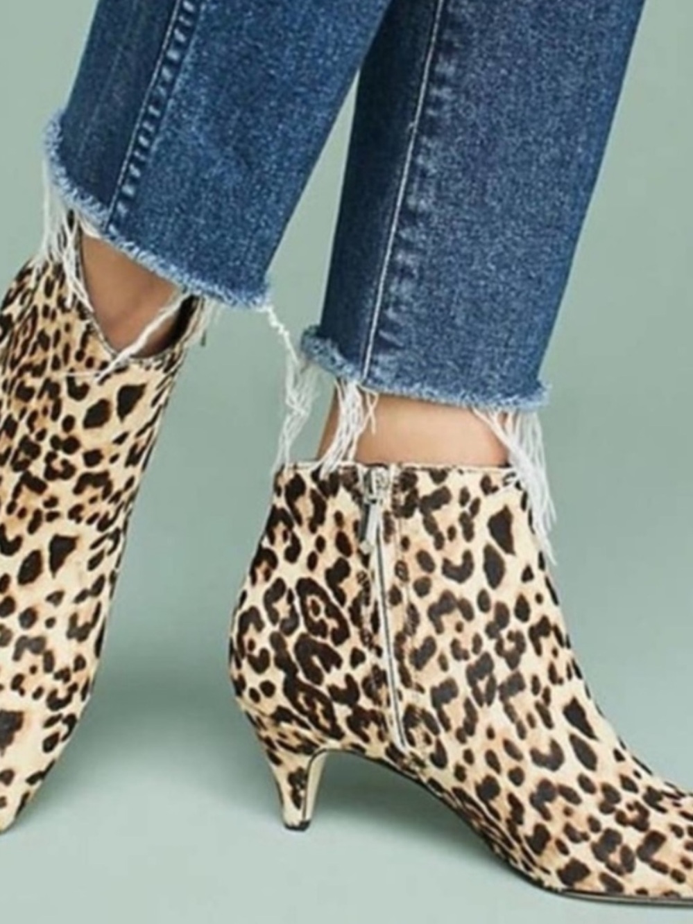 Sam Edelman Kinzey Leopard Booties 9M